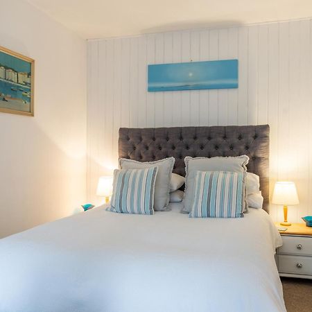 Cute 1 Bed Apartment 2 Mins From The Sea - Sleeps 4, Flat 8 The Gables, Church Street, Λάιμ Ρέγκις Εξωτερικό φωτογραφία